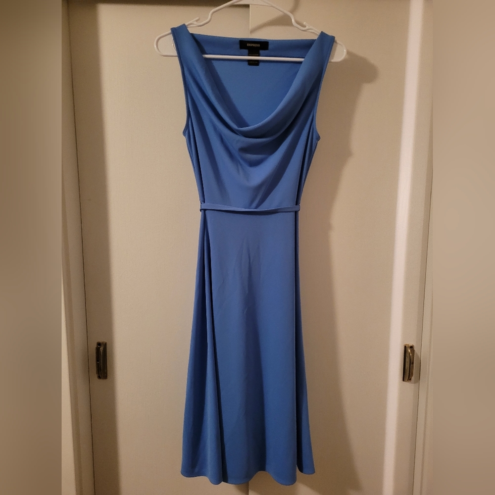 Periwinkle Express Mid-length Dress